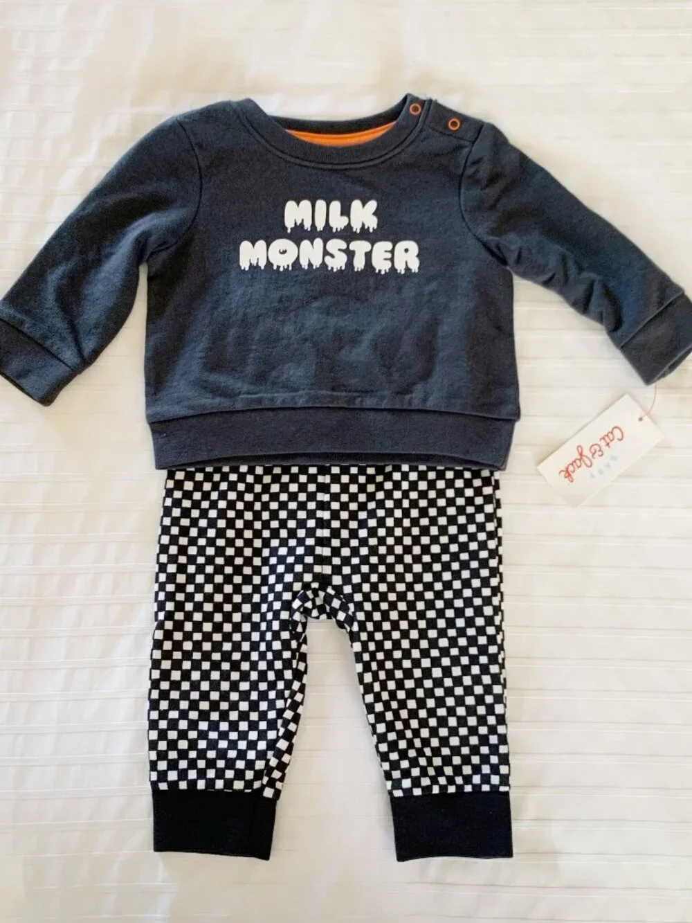 Cat & Jack Milk Monster Sweatsuit NWT • 3-6 Months